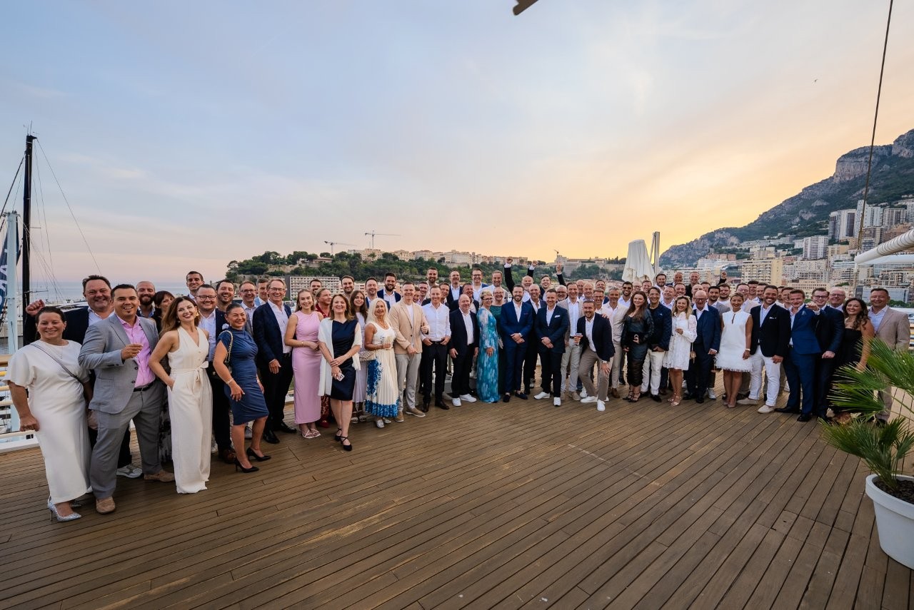 gruppenbild-VIC-2025